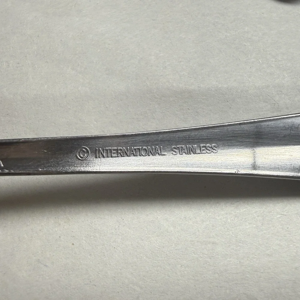 11 International Simplicity Center Ridge Stainless Butter Knives Forks Spoon